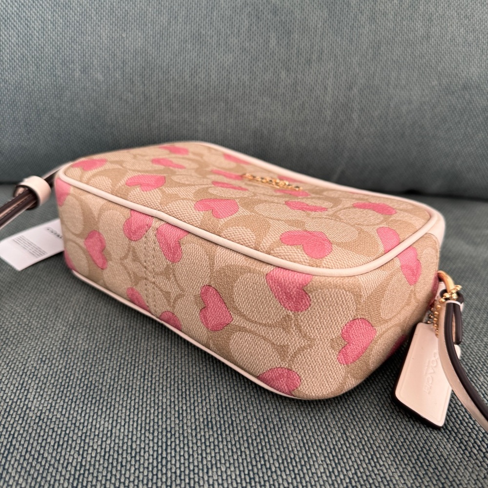 NWT Coach Mini Jamie Camera Bag In Signature Canvas With Heart Print CO940 - Picture 4 of 8